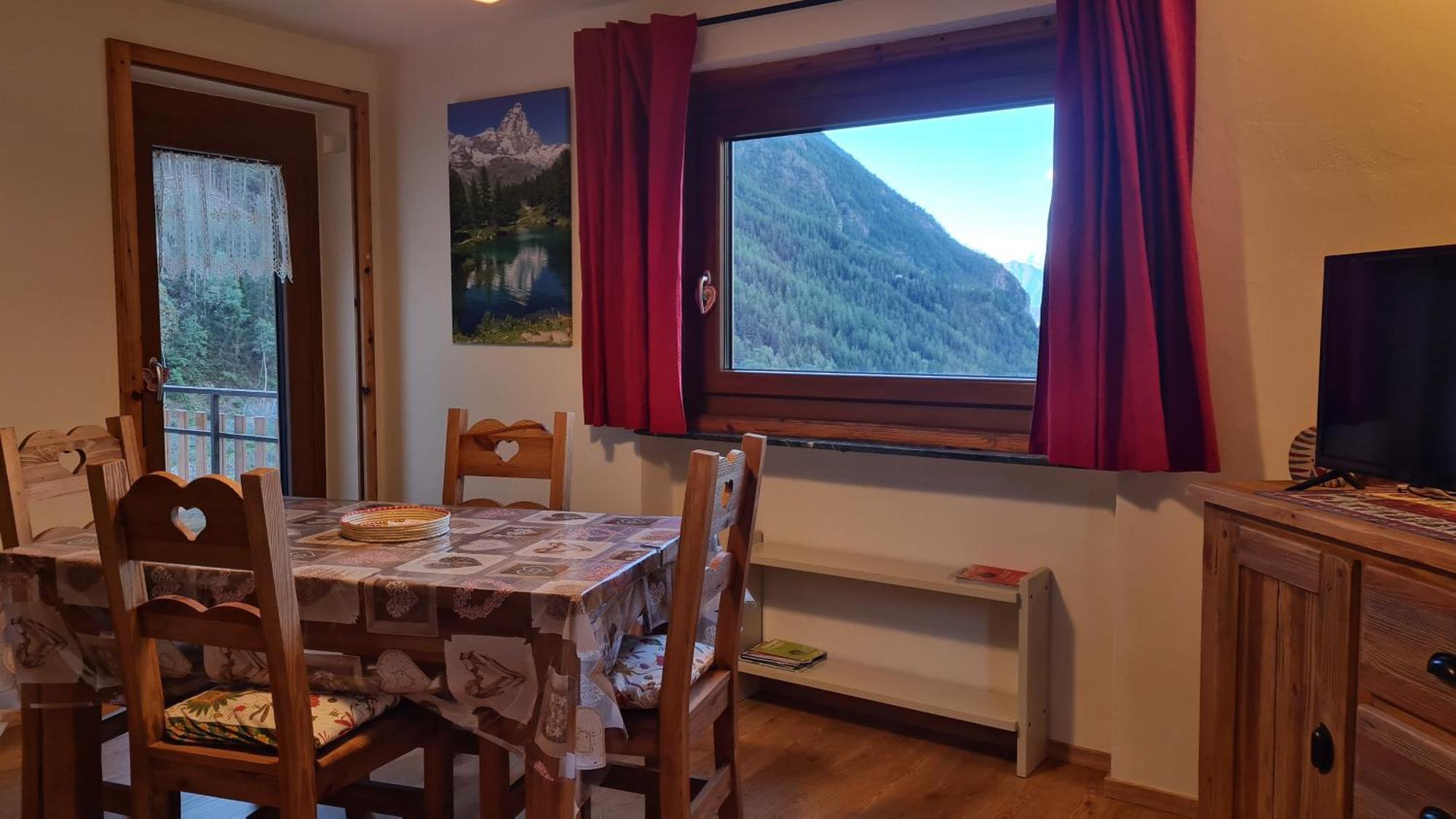 Apartamento Chez Ferdinand Valtournenche Exterior foto